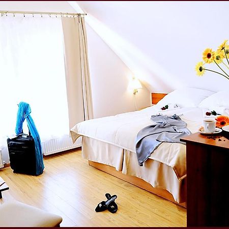 Apartamenty Pod Lwem Swidnica  Room photo