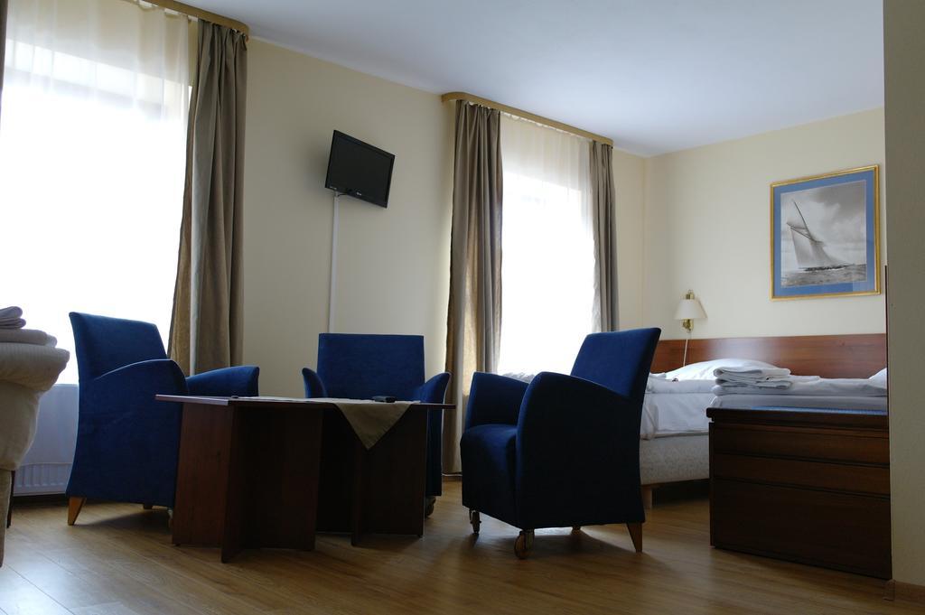 Apartamenty Pod Lwem Swidnica  Exterior photo