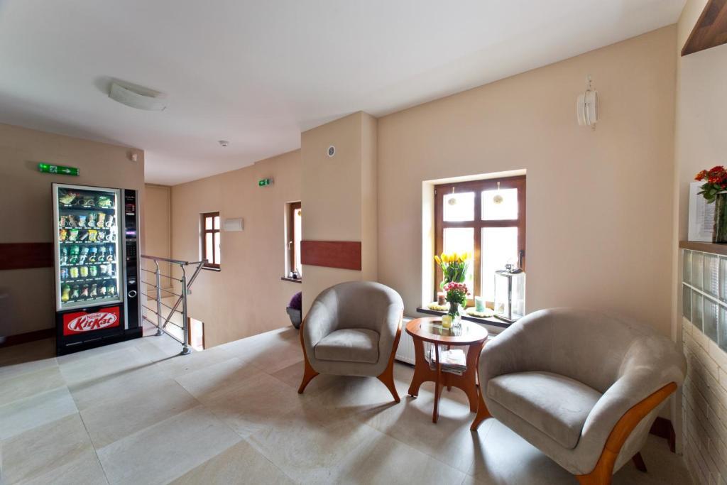 Apartamenty Pod Lwem Swidnica  Exterior photo